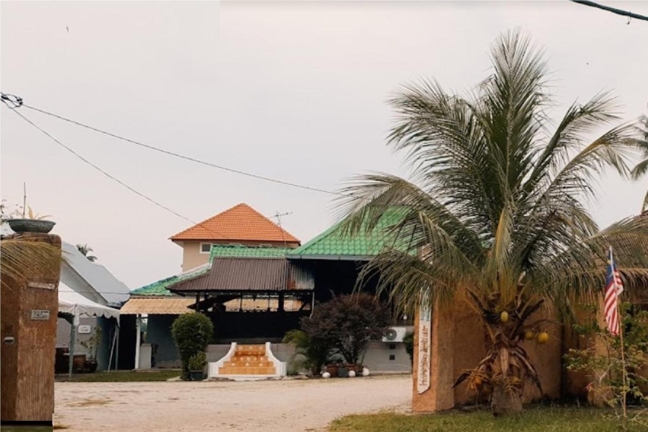 Oyo Home 90495 Homestay Kampung Kota Aur Sungai Petani Exterior foto